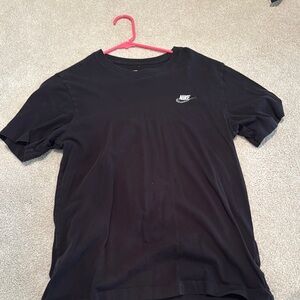 Nike Black Short Sleeve Tee with Iconic Swoosh